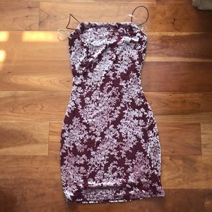 Velvet floral bodycon dress (NEW WITH TAG)
